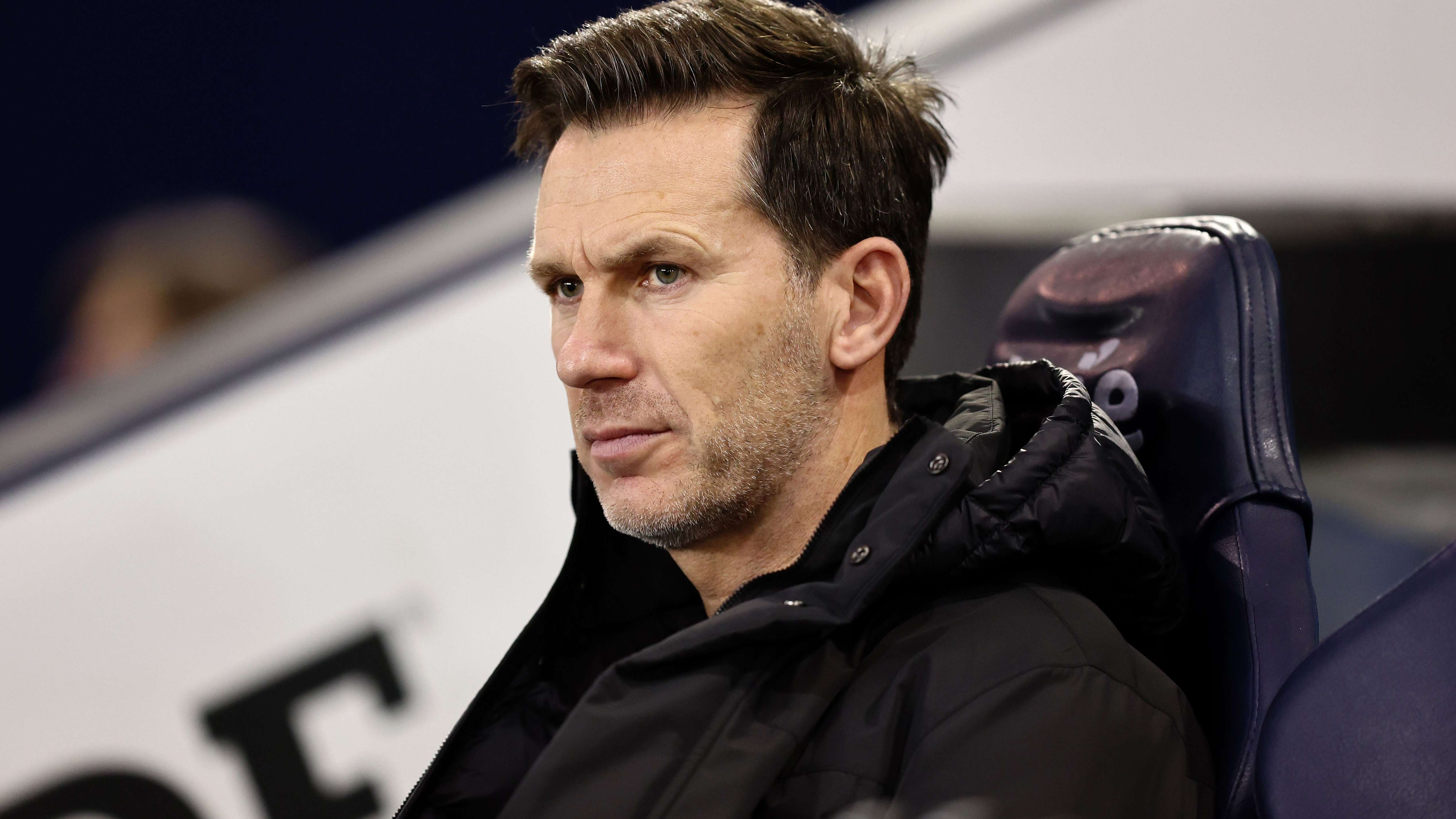 拜仁不满埃贝尔已久或将引入朗尼克与戈麦斯重塑管理团队