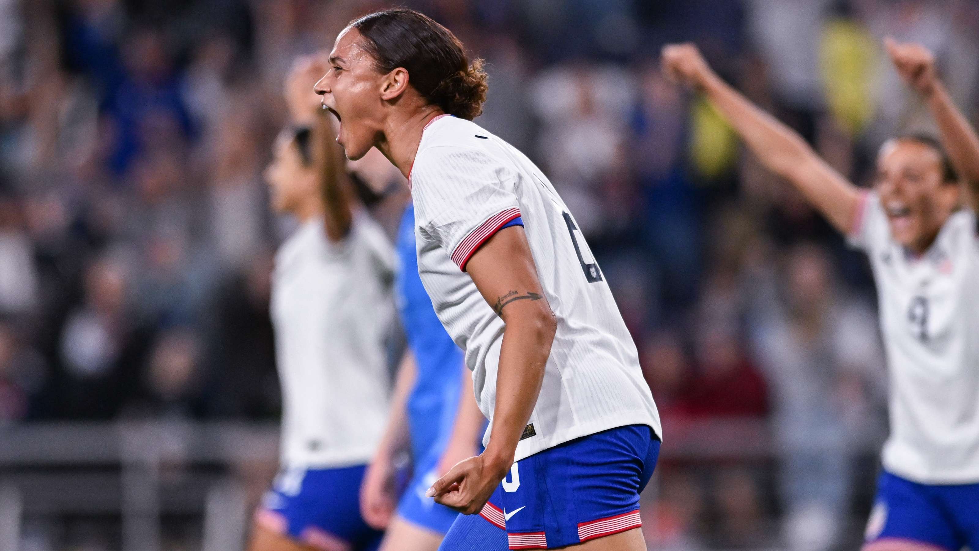 姆巴佩放弃忠诚奖金助巴黎省超亿元费用的背后故事